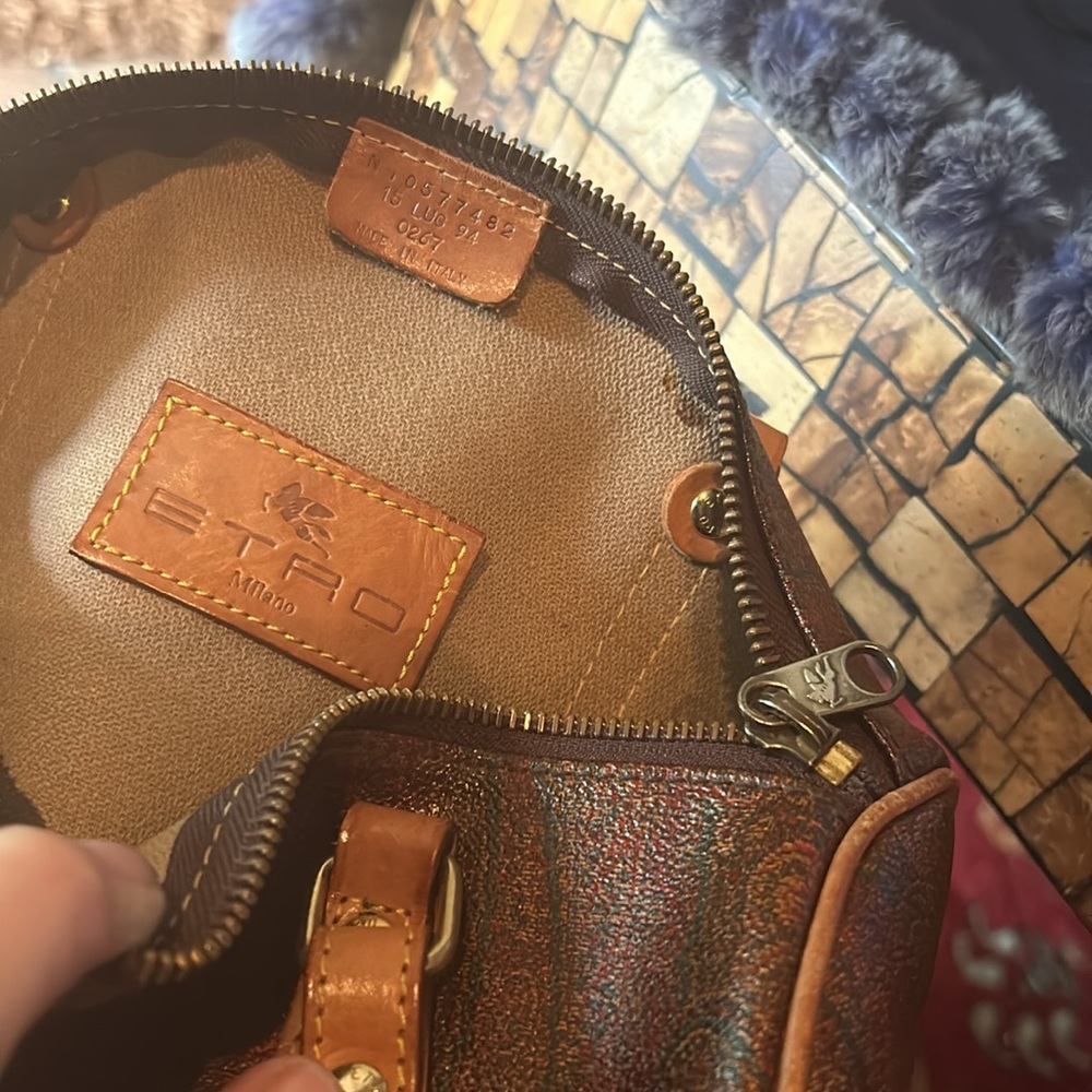 ETRO💥 Milan PAPILLON Bag. bag of this YEAR 🔥🔥Adorable! - Picture 10 of 12